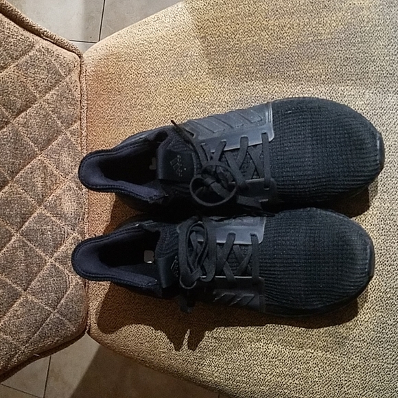 Adidas Ultraboost 19 Triple Black Lace Up Sneakers Running Shoes - Picture 2 of 8